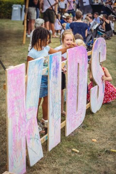 70163831 1395137300636626 3375105178028998656 n